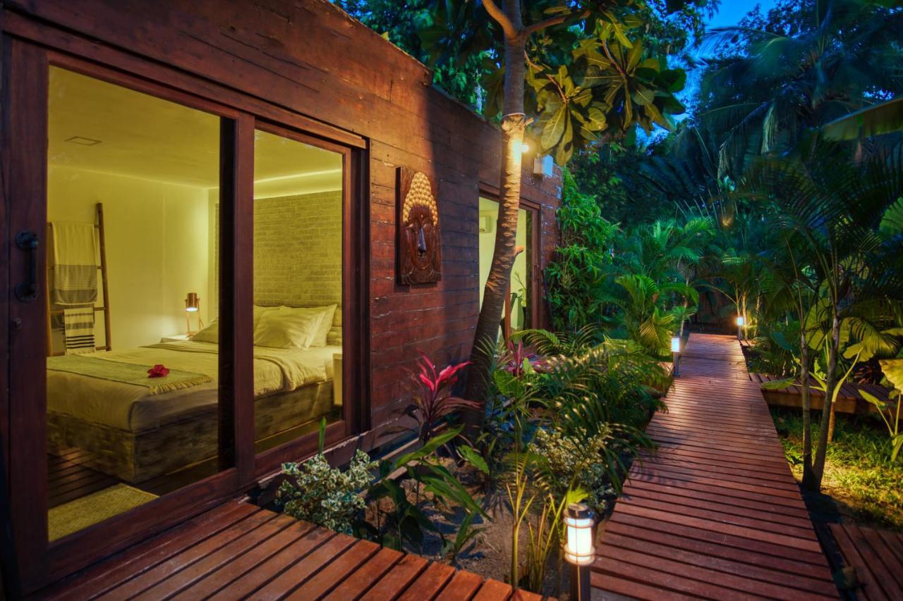 The Box - Lipe Resort Buitenkant foto